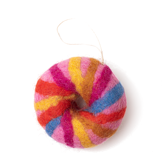 Felt ornament of a NYC rainbow bagel.