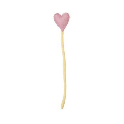 Felt heart accent stem in pink.